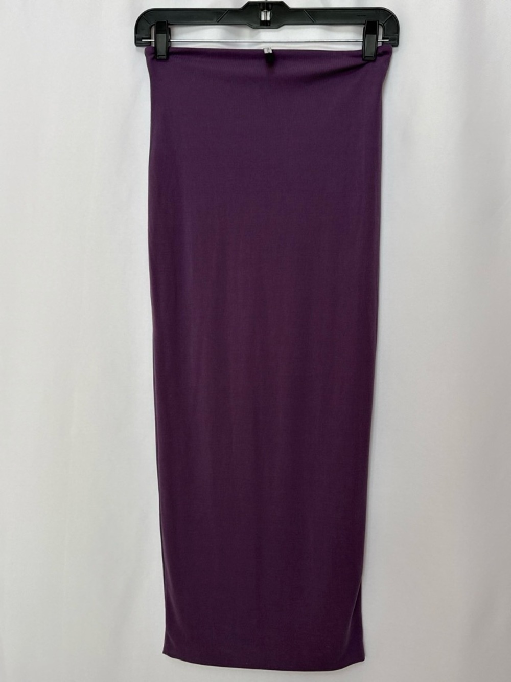Women's Plum Maxi Skirt - Sleek Stretch Pencil Silhouette